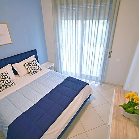 Vlorë Sunrise Suites מראה חיצוני תמונה