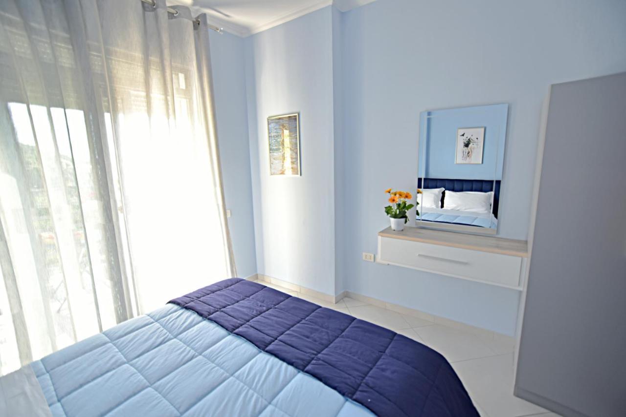 Vlorë Sunrise Suites מראה חיצוני תמונה