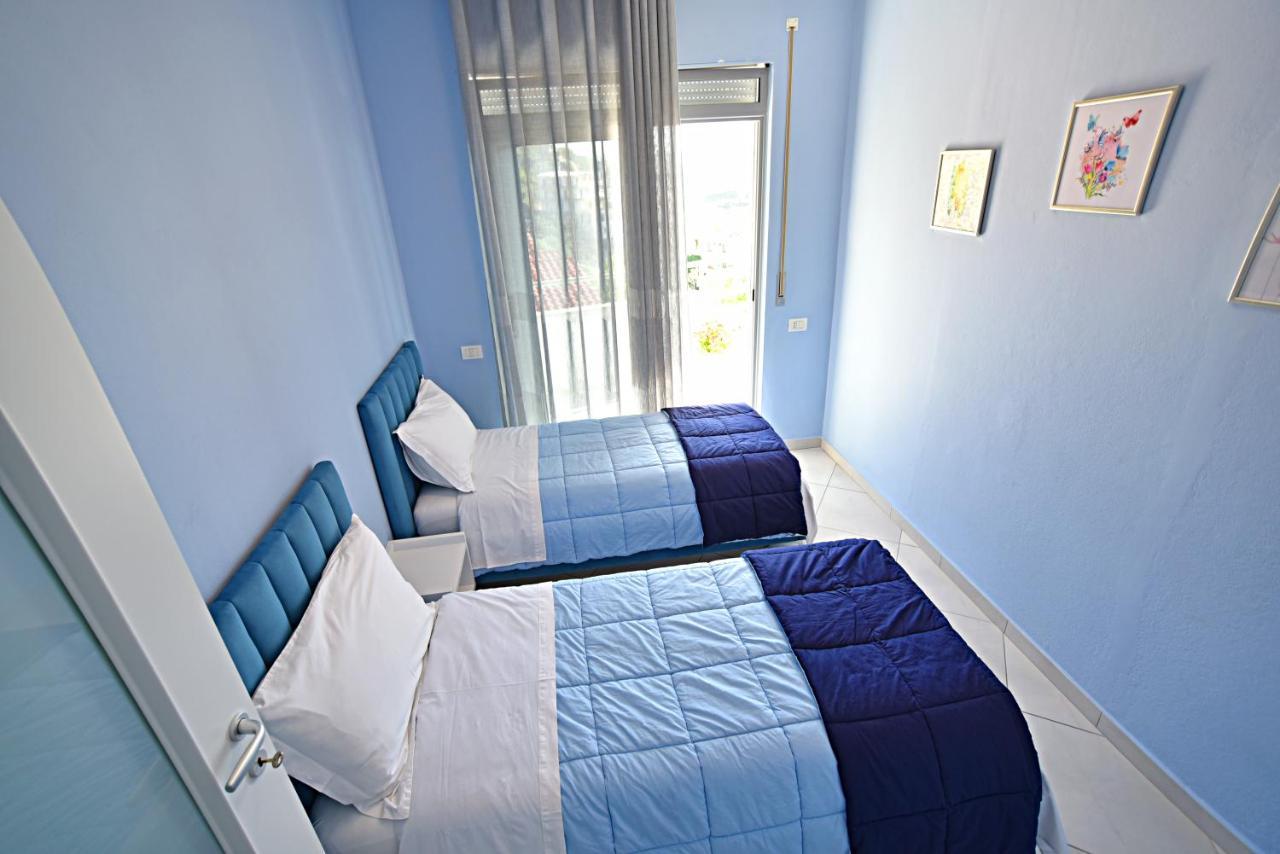 Vlorë Sunrise Suites מראה חיצוני תמונה