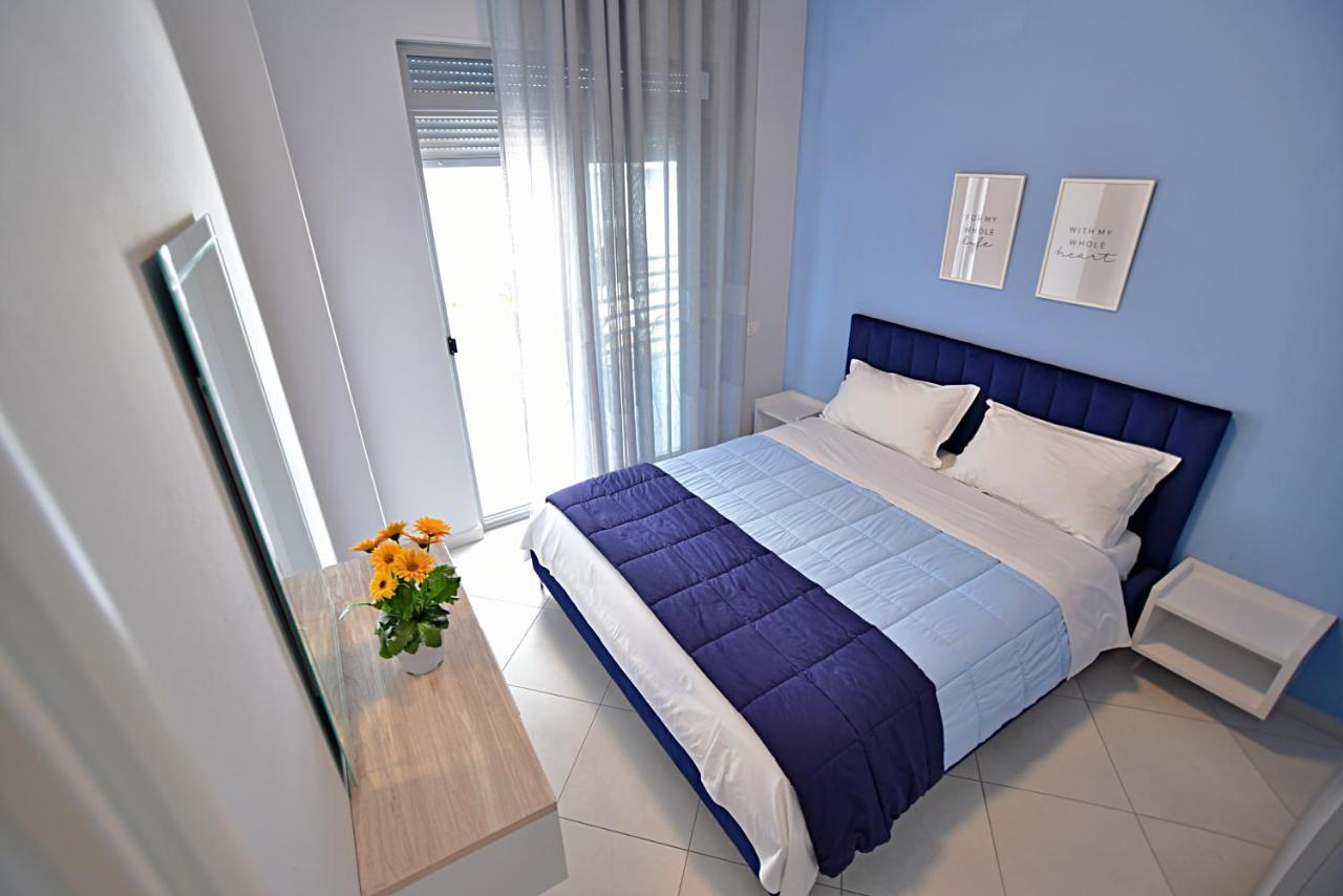 Vlorë Sunrise Suites מראה חיצוני תמונה