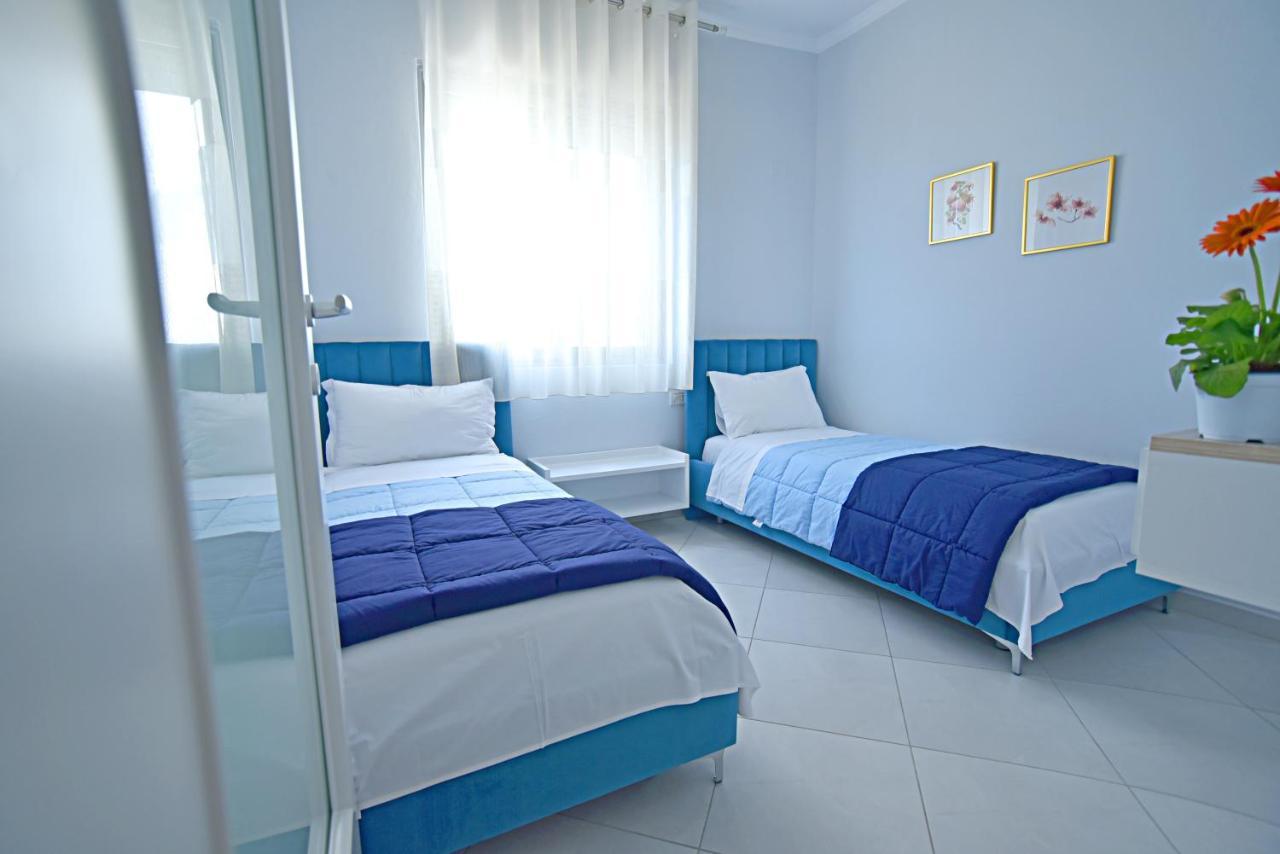 Vlorë Sunrise Suites מראה חיצוני תמונה